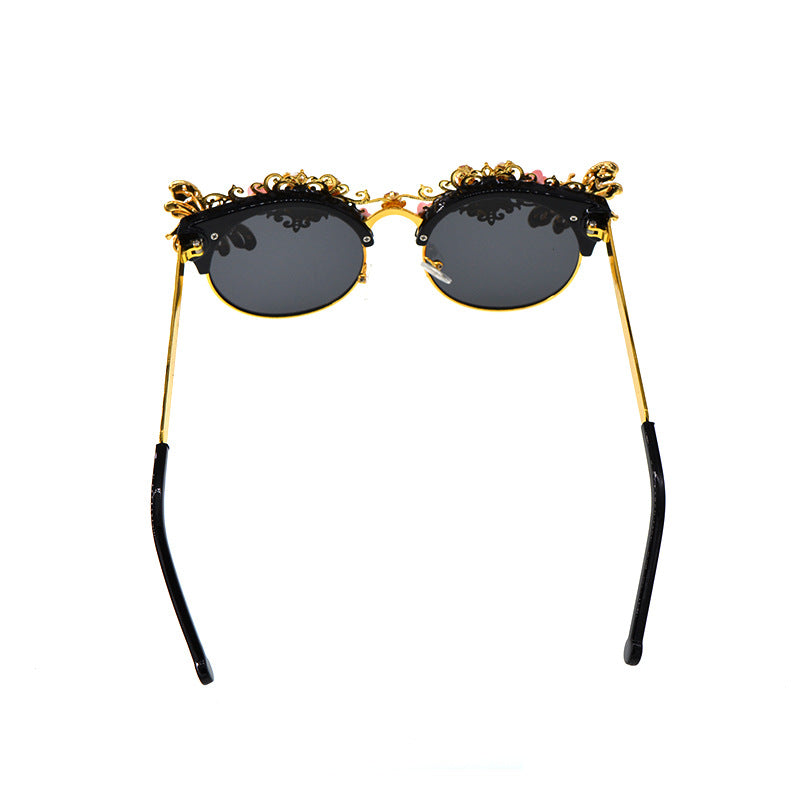 New Women's Luxury Sunglasses w/ Artistic Pearl Inlaid & Gold Legs