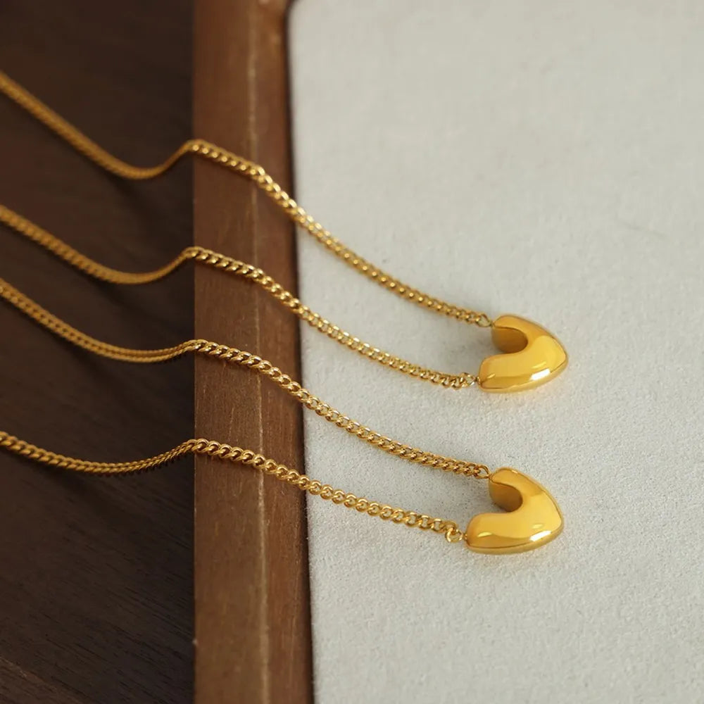 Gold-Plated Heart-Like Pendant Necklace